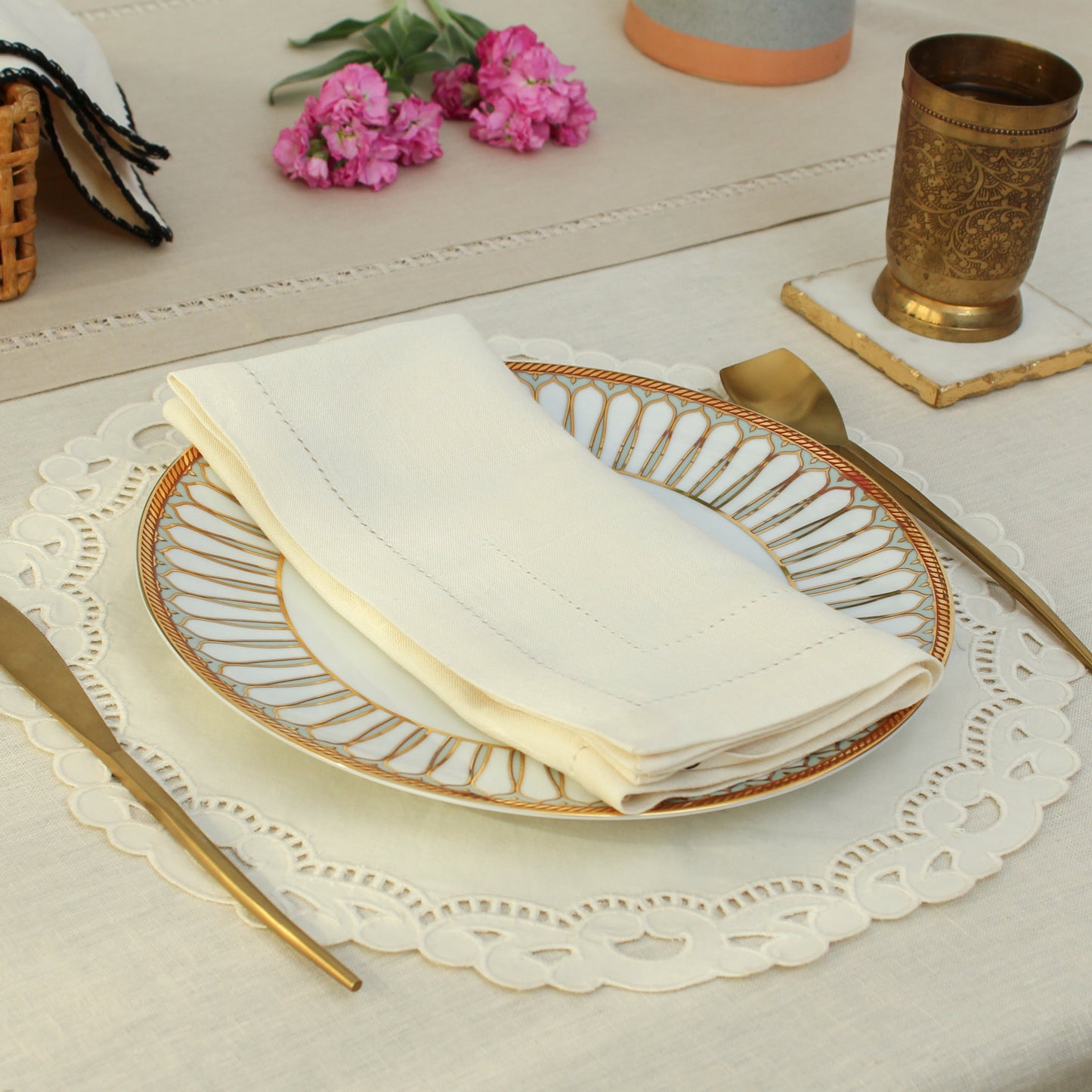 Clifton Napkin-Ecru