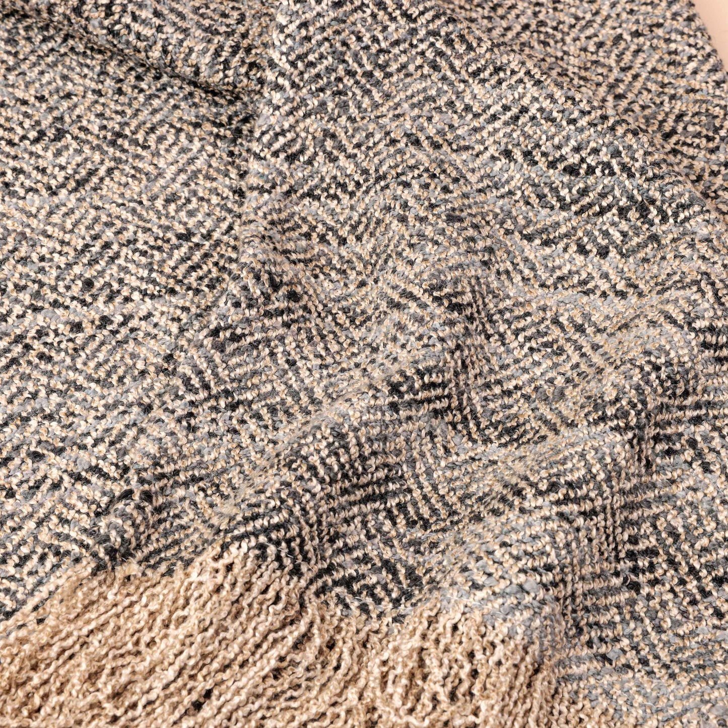 Nigra Throw-Grey