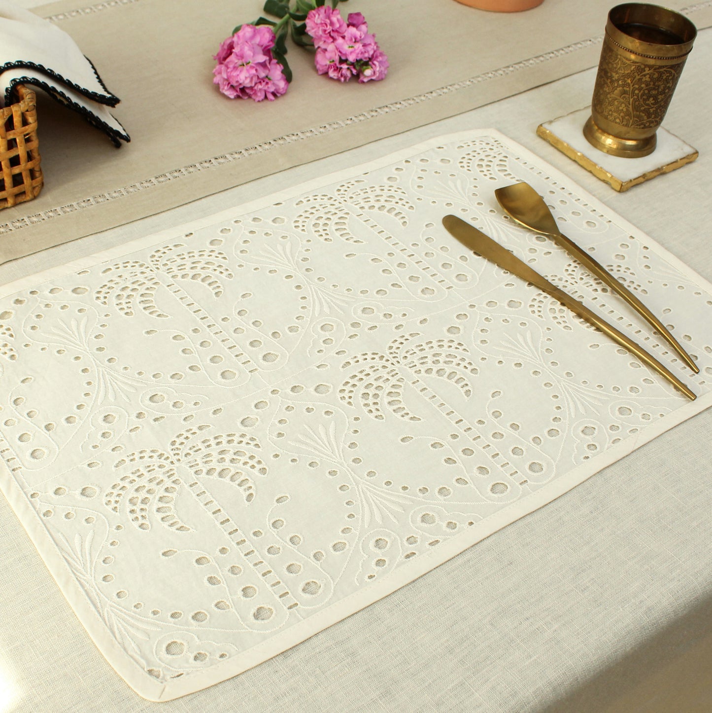 Spiti Placemat-Ecru