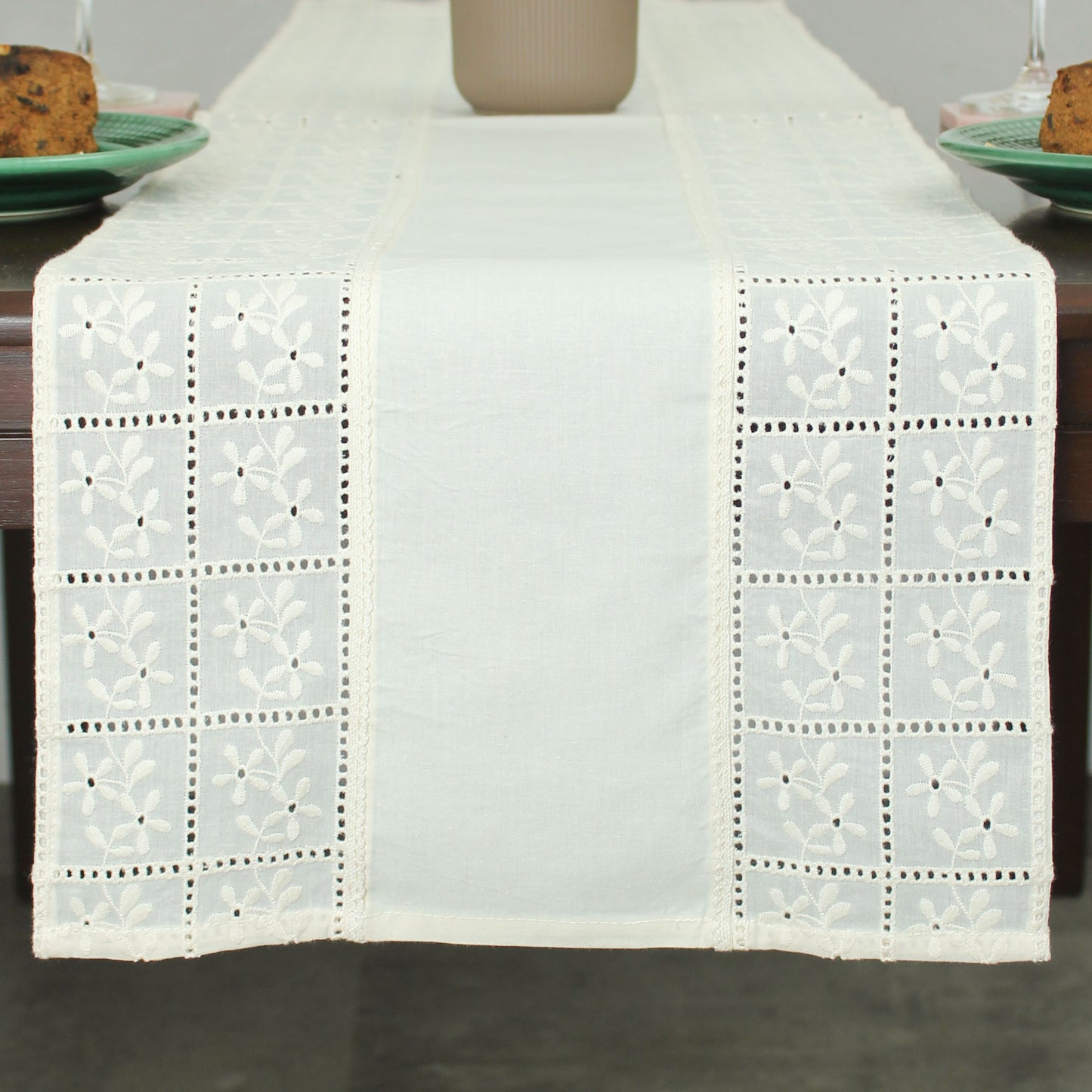Nubra Runner-Ecru